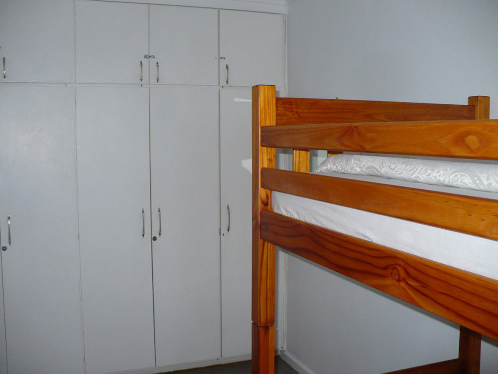 Backpacker Apartments Plettenberg Bay Bagian luar foto