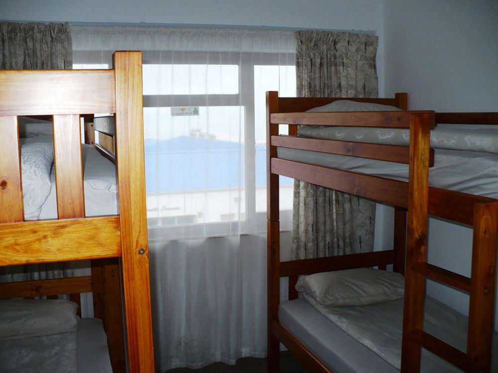 Backpacker Apartments Plettenberg Bay Bagian luar foto