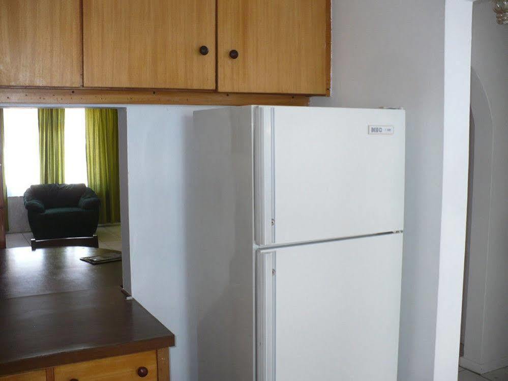 Backpacker Apartments Plettenberg Bay Bagian luar foto